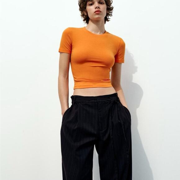 Zara Orange Crop Top SHORT-SLEEVED T-SHIRT
Size Xsmall NWT - Picture 2 of 8